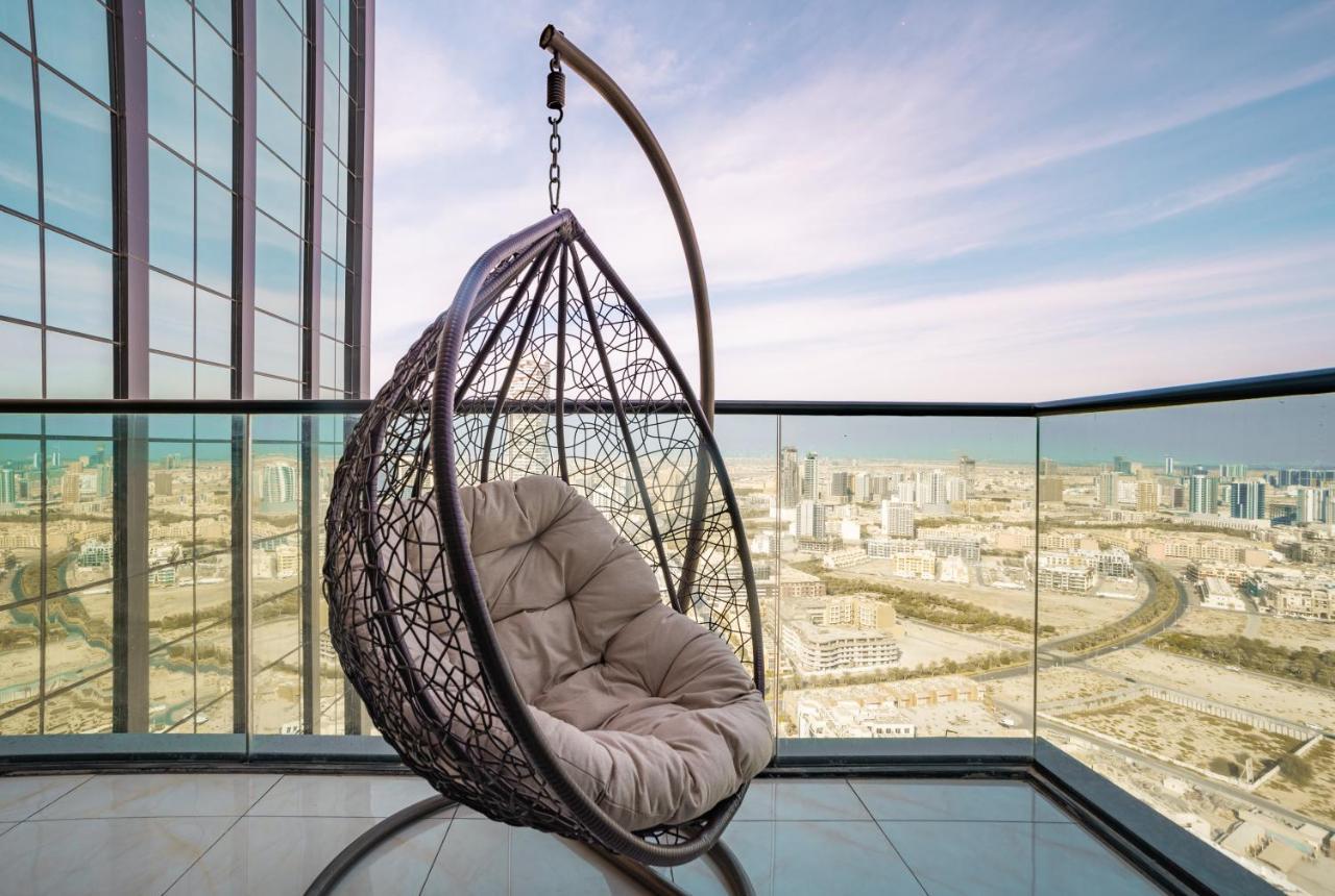 Sky View Tower Apartments Dubai Exterior foto